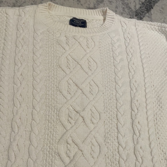 Abercrombie & Fitch Knitted Sweater size M - Picture 2 of 6